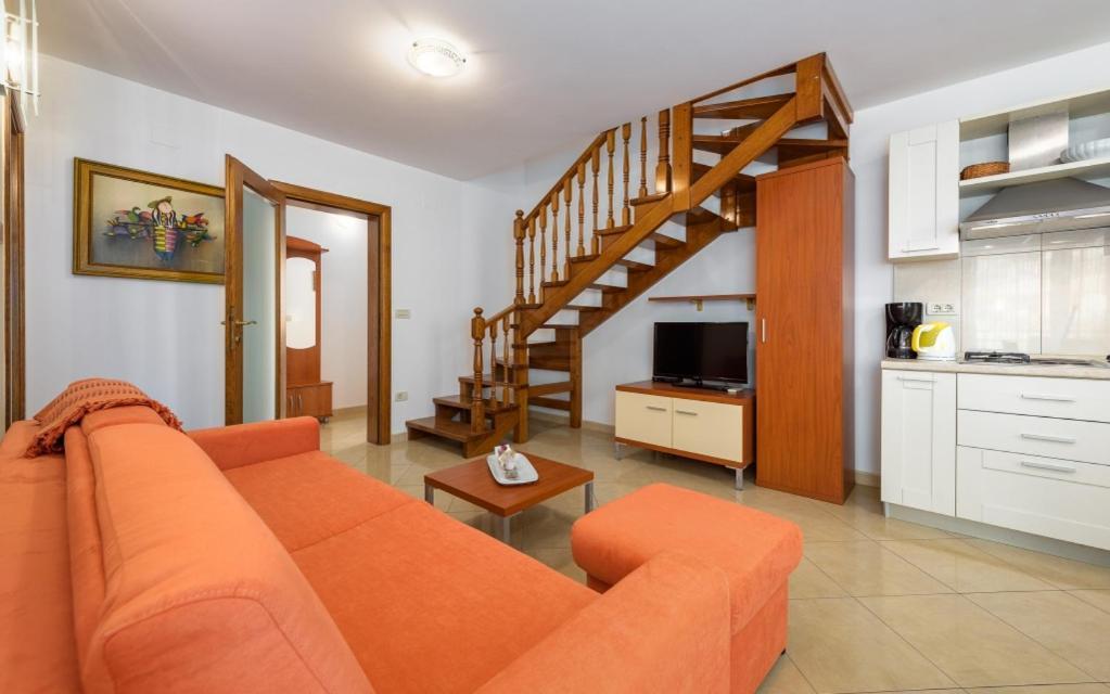 Villa Franka Bašanija Exteriör bild