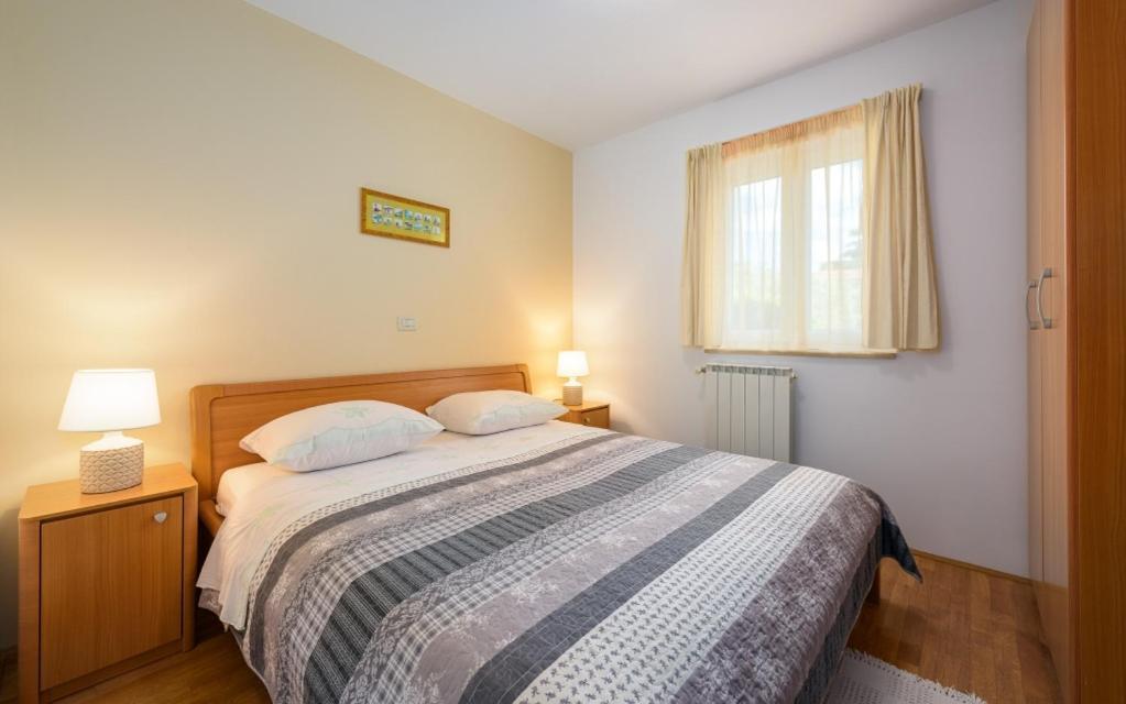 Villa Franka Bašanija Exteriör bild