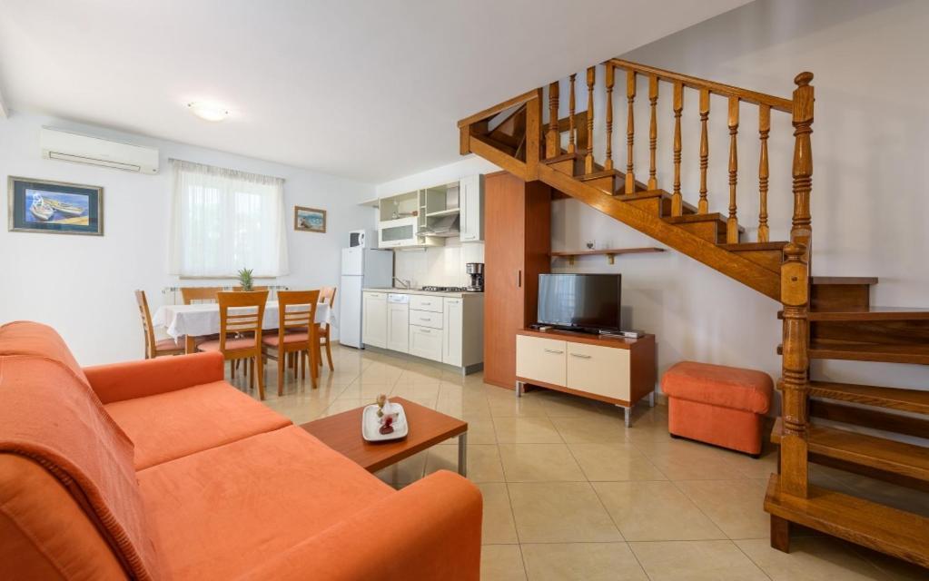 Villa Franka Bašanija Exteriör bild