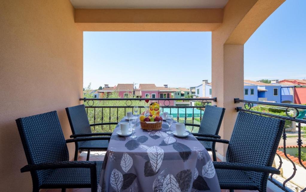 Villa Franka Bašanija Exteriör bild