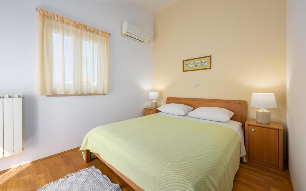 Villa Franka Bašanija Exteriör bild