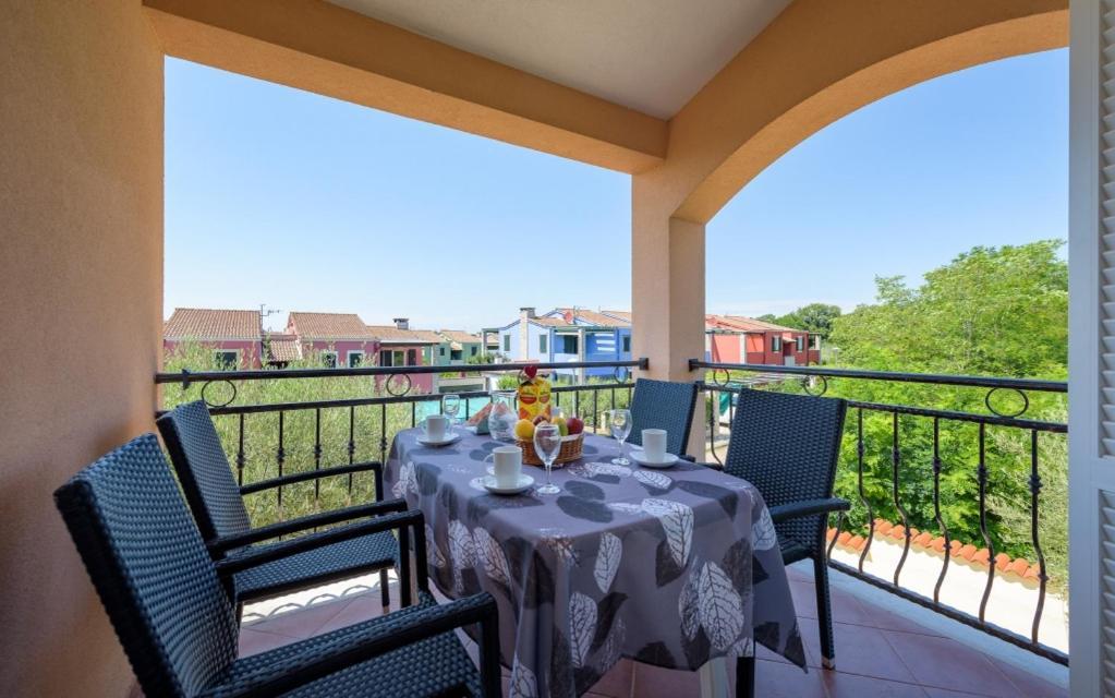 Villa Franka Bašanija Exteriör bild
